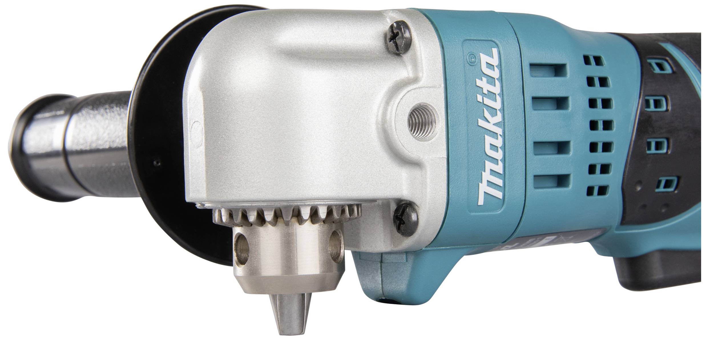 Eine blaue Makita-Bohrmaschine mit montiertem Bohrer, seitlichem Griff und belüftetem Gehäuse, bereit für den Einsatz.