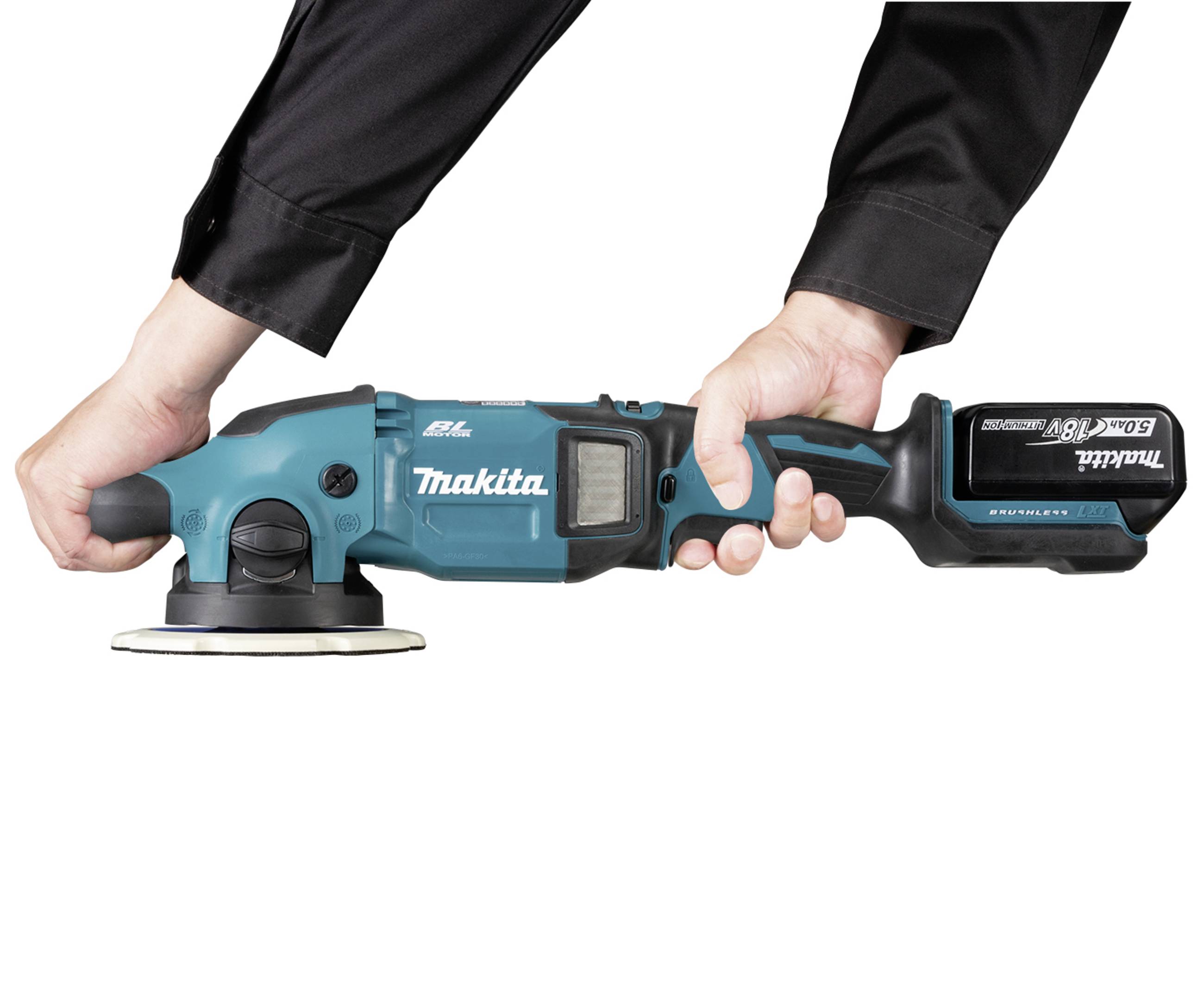 Zwei Hände halten eine Makita-Kartuschenpistole. Die Pistole ist blau mit einem schwarzen Griff und einer sichtbaren Ladeanzeige auf der rechten Seite.