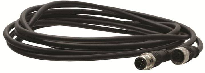 Ein langes schwarzes Kabel mit zwei runden Anschlüssen an den Enden, geeignet für elektronische Geräte.