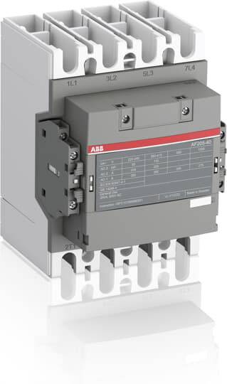 Industrieschütz mit Kontakten, typischerweise verwendet zur Steuerung von Elektromotoren in industriellen Anwendungen.