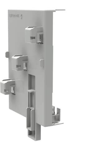 Eine graue Kunststoffhalterung mit mehreren rechteckigen Clips und Schlitzen, vermutlich für die Montage von elektronischen Modulen.
