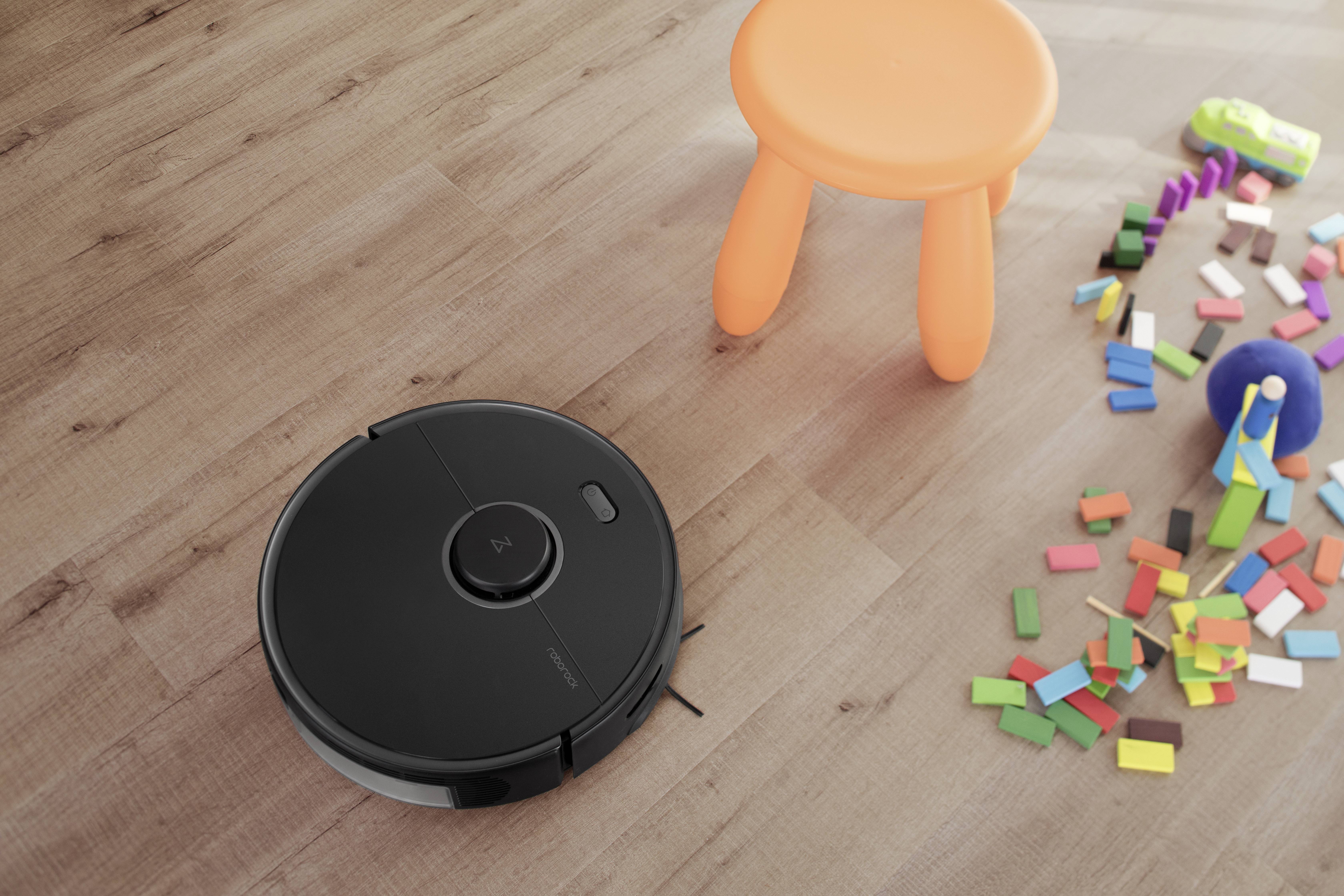 Roborock S5 Max Black Saugroboter Schwarz Sprachgesteuert, Fernbedienbar, App gesteuert, kompatibel mit Amazon Alexa, kompatibel mit Google Home
