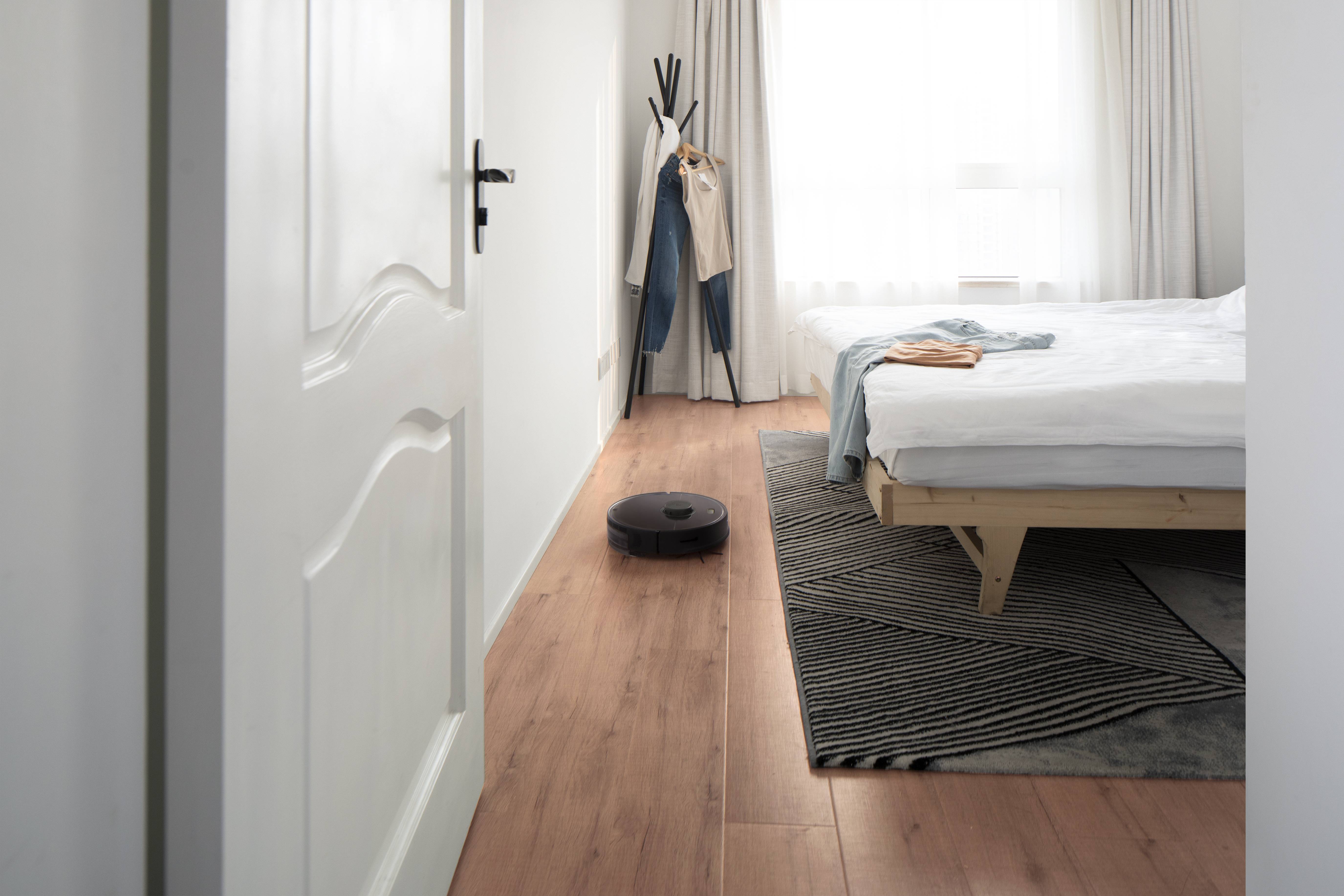 Roborock S5 Max Black Saugroboter Schwarz Sprachgesteuert, Fernbedienbar, App gesteuert, kompatibel mit Amazon Alexa, kompatibel mit Google Home