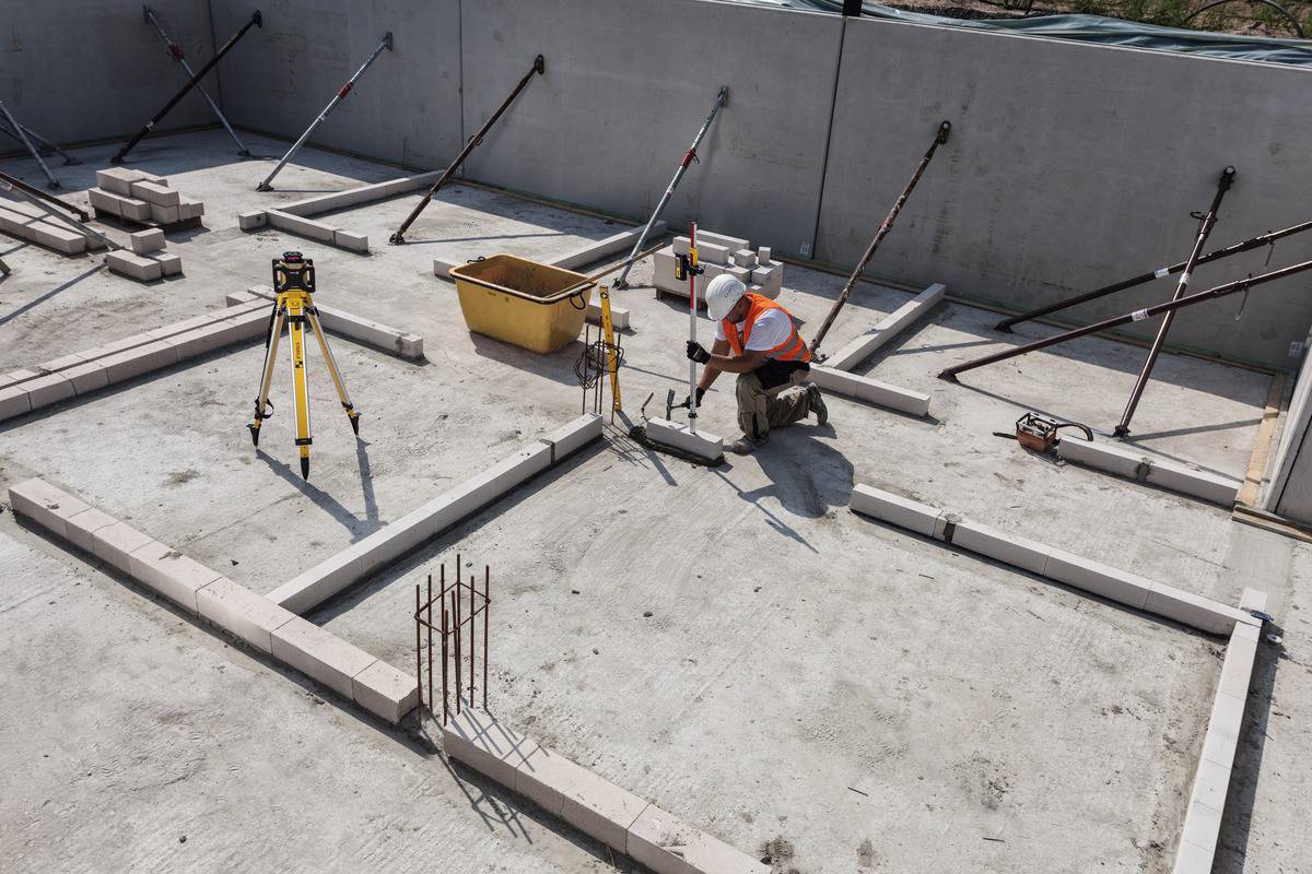 Stabila LAR 160, 7-pcs Rotationslaser inkl. Stativ, inkl. 5m Nivellierlatte Reichweite (max.): 600m