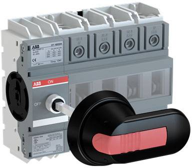 Ein großer Schalter eines elektrischen Leistungsschalters in der 'Ein'-Position. Herstellermarke und technische Spezifikationen sichtbar.