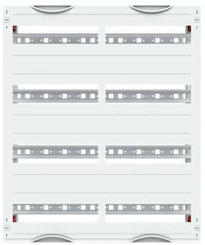 Ein leerer Verteilerkasten mit mehreren horizontalen Metallschienen, die zur Montage elektrischer Komponenten dienen.