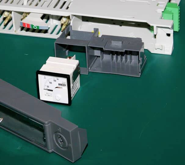 ABB NHSN714003P0600 AM-XR-0-600-720/1 XR Bimetall Ampèremeter 0-600-720/1A mit Schlepzeiger 48x48mm