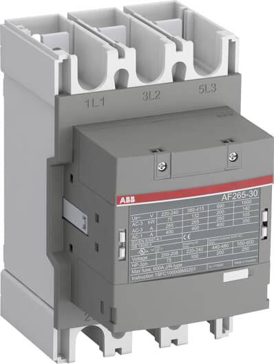 Ein grauer elektrischer Leistungsschalter mit Beschriftungen auf der Vorderseite, zeigt technische Spezifikationen.