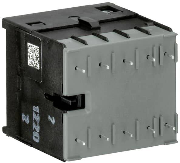 Ein schwarzes und graues elektronisches Bauteil mit metallischen Kontakten und einem QR-Code an der Seite.