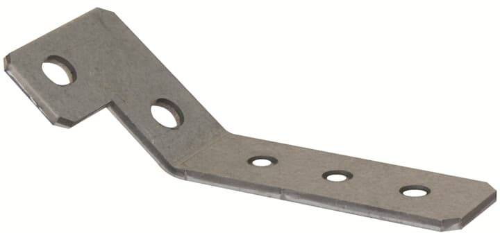 Metallwinkel mit fünf Löchern in unregelmäßiger Anordnung, verwendet zur Befestigung oder Unterstützung in Konstruktionen.