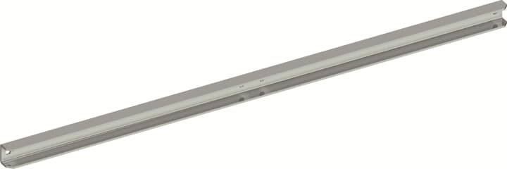 Ein langer, schmaler Metallstab, möglicherweise ein Teil eines mechanischen oder industriellen Geräts, ohne erkennbares Funktionsmerkmal.