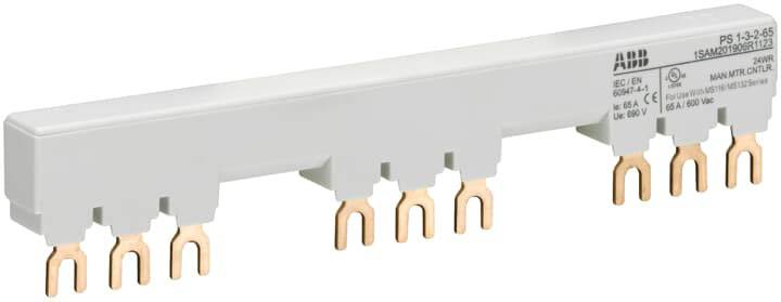 Elektrische Schienenbrücke mit fünf Rippen, zur Verbindung von Stromschienen in einem Verteiler, Modellname auf der Oberfläche.