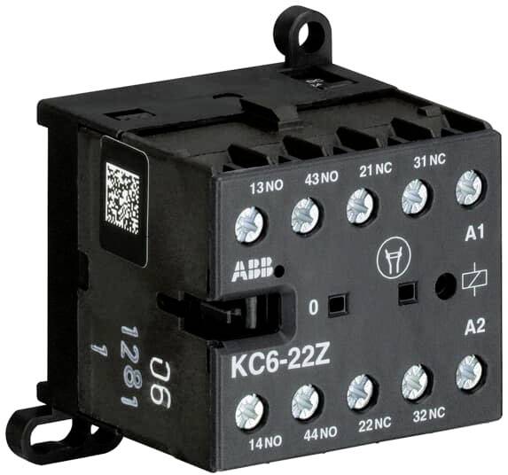 'Schütz KC6-22Z' mit Anschlüssen und Typenkennzeichnung auf schwarzem Gehäuse.