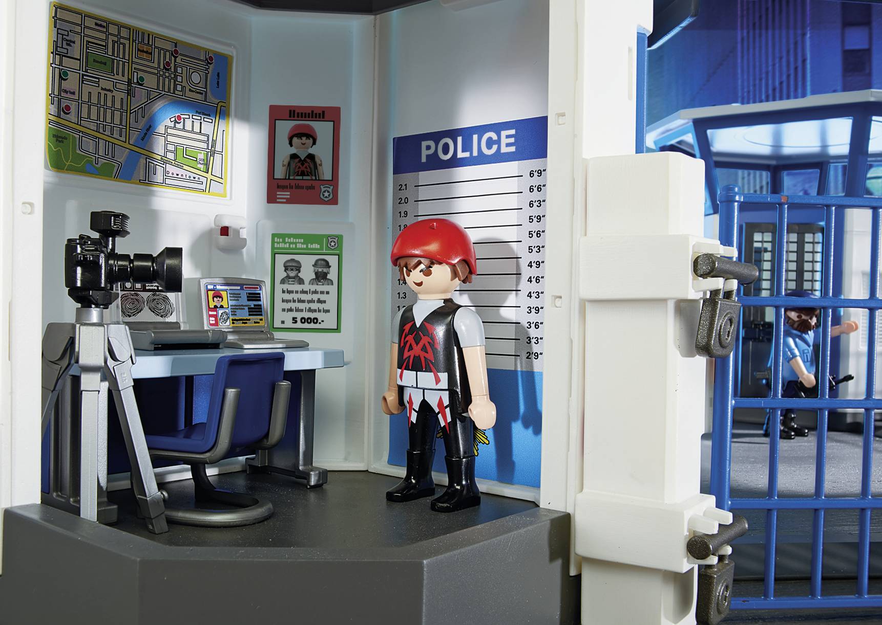 Playmobil® City Life Polizei-Kommandozentrale mit Gefängnis 6872