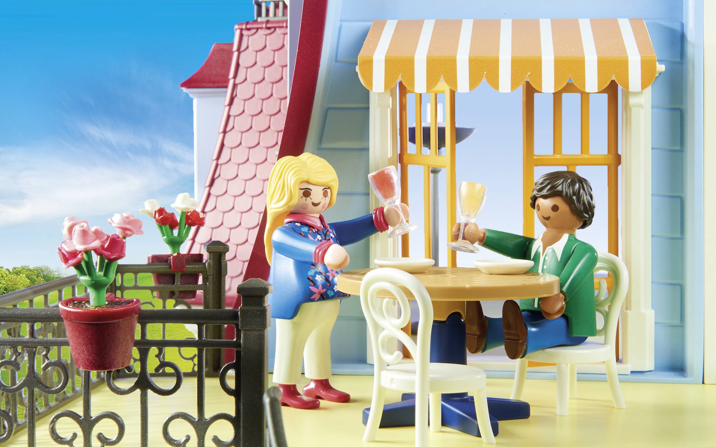 Playmobil® Dollhouse Mein Großes Puppenhaus 70205