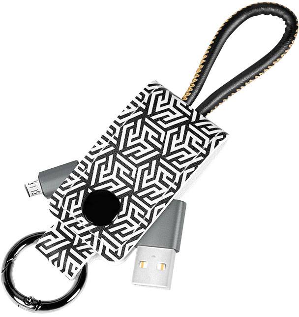 Ein schwarz-weißes Schlüsselanhänger-Ladekabel mit geometrischem Muster, USB- und Micro-USB-Anschlüssen sowie einem Lederband.