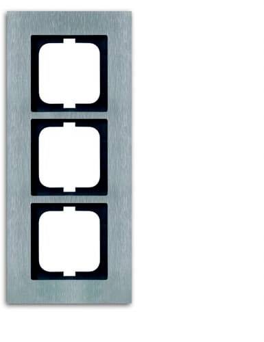 Busch-Jaeger 3fach Rahmen Rahmen Edelstahl 2CKA001754A4256 1St.