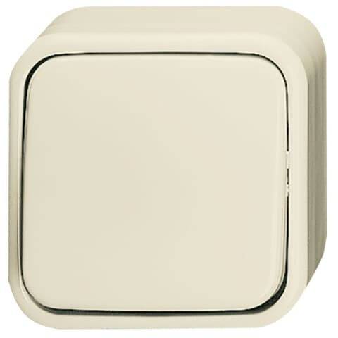 Beiger Lichtschalter in quadratischer Form, leicht abgerundet.