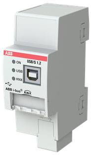 Ein KNX USB-Schnittstellenmodul von ABB für die Gebäudetechnik. Zeigt Statusanzeigen für 'ON', 'USB' und 'KNX'.
