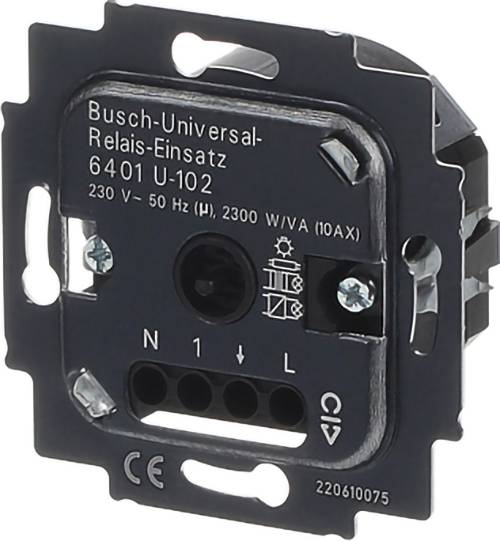 Nahaufnahme eines Busch-Universal-Relais-Einsatzmoduls mit der Bezeichnung "6401 U-102" mit Stromversorgungs- und Verdrahtungsanschlussmarkierungen auf einer schwarzen Befestigungsplatte.