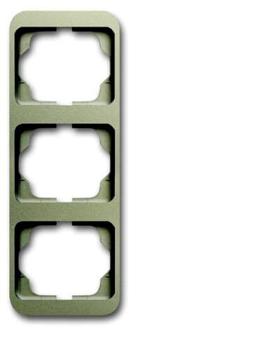 Busch-Jaeger 3fach Rahmen Rahmen Titan 2CKA001754A4404 1 St.