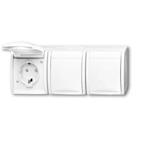 ABB 2CKA002084A0724 3fach Schutzkontakt-Steckdose IP44 Reinweiß (RAL 9010), Weiß