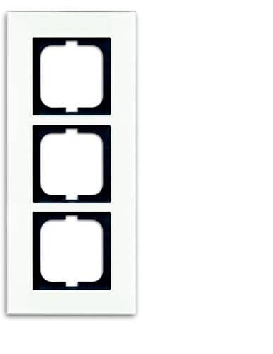 Busch-Jaeger 3fach Rahmen Rahmen Carat Weiß 2CKA001754A4444 1St.