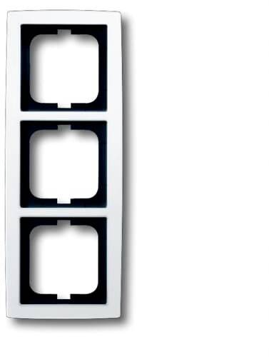 Busch-Jaeger 3fach Rahmen Rahmen Solo Weiß, Verkehrsweiß 2CKA001754A4111 1 St.