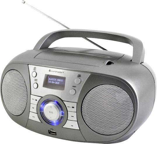 Ein tragbares Radio mit Antenne, Lautsprechern und einem digitalen Display, das 'Klassik Radio' zeigt.