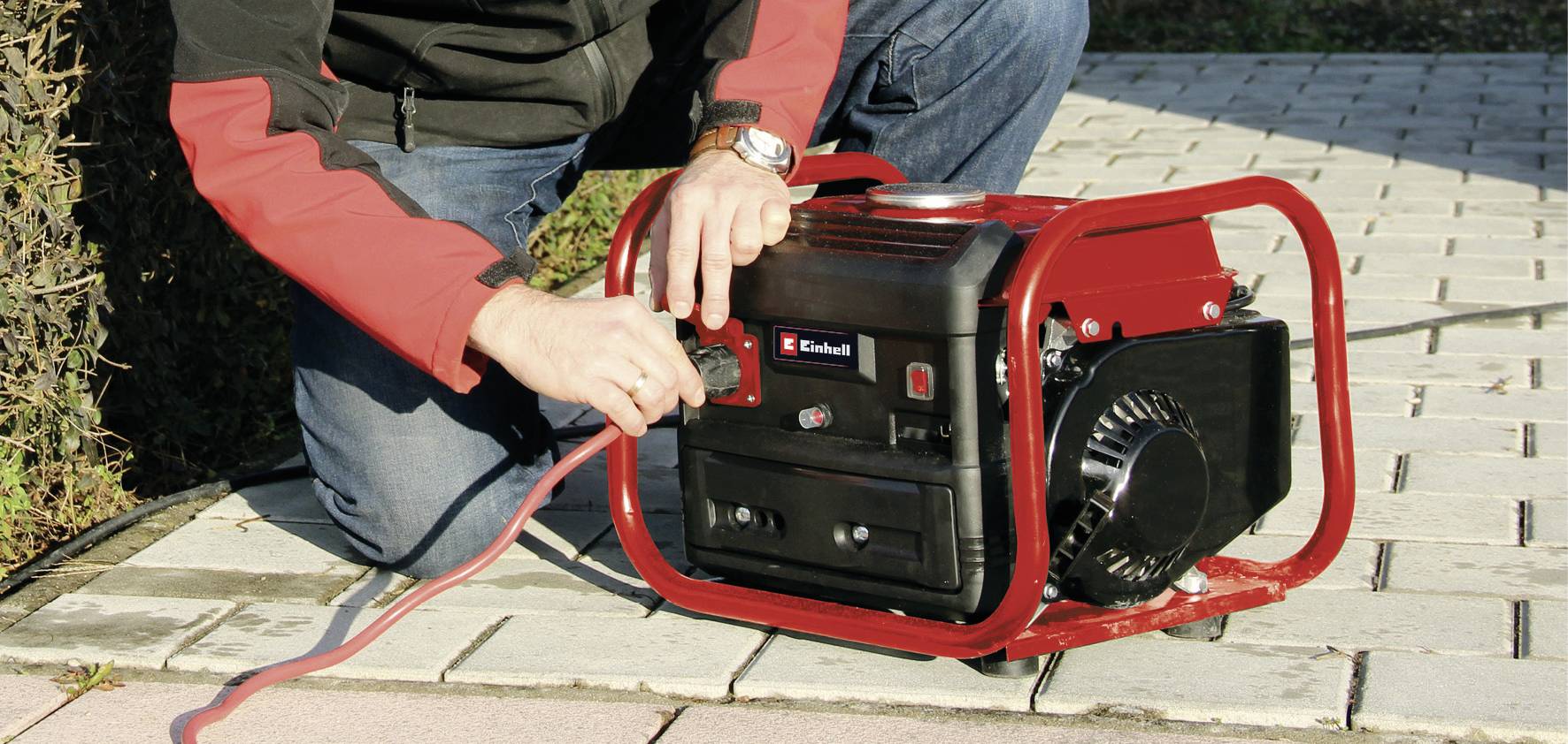 Einhell TC-PG 10/E5 2-Takt Stromerzeuger 230V 18.8kg 680W