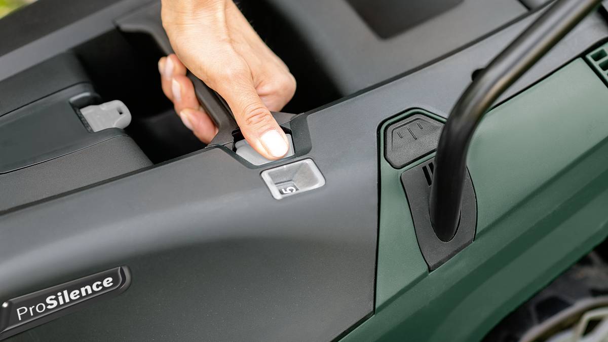 Bosch Home and Garden UniversalRotak 36-550 bare Akku Rasenmäher ohne Akku, mit Schnitthöhenverstellung 36 V Schnittbreite (max.) 36 cm