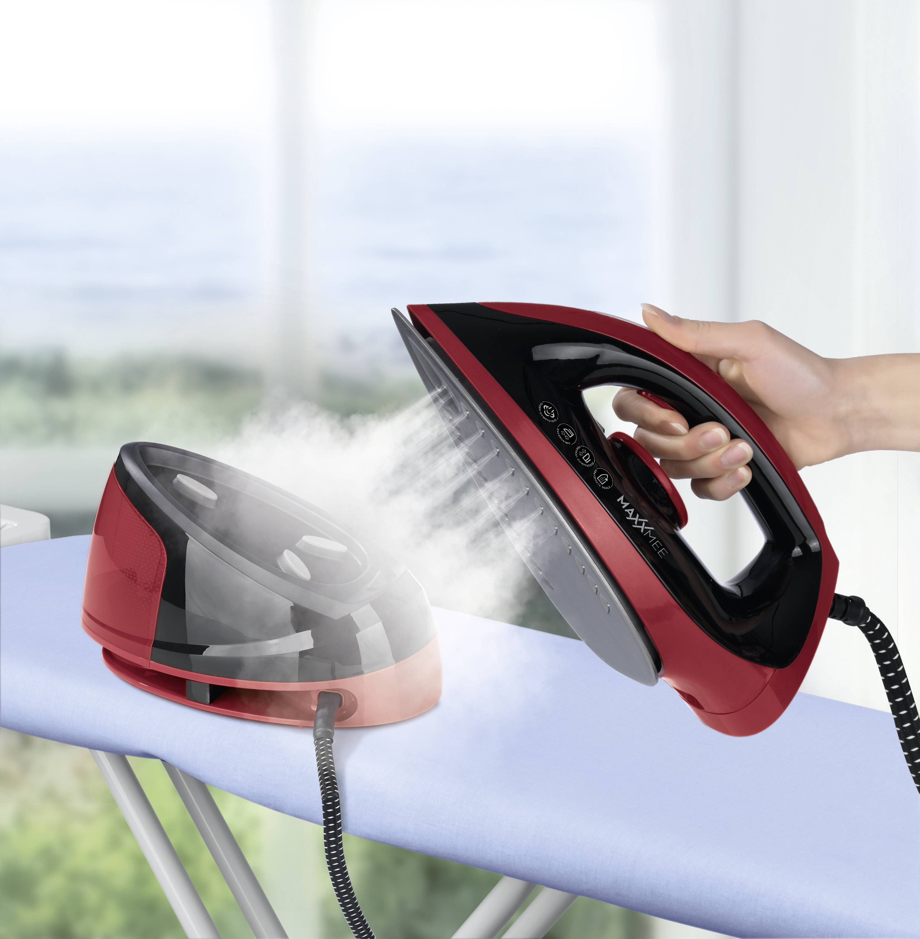Maxxmee 07850 Dampfbügelstation 2400W Rot-Schwarz