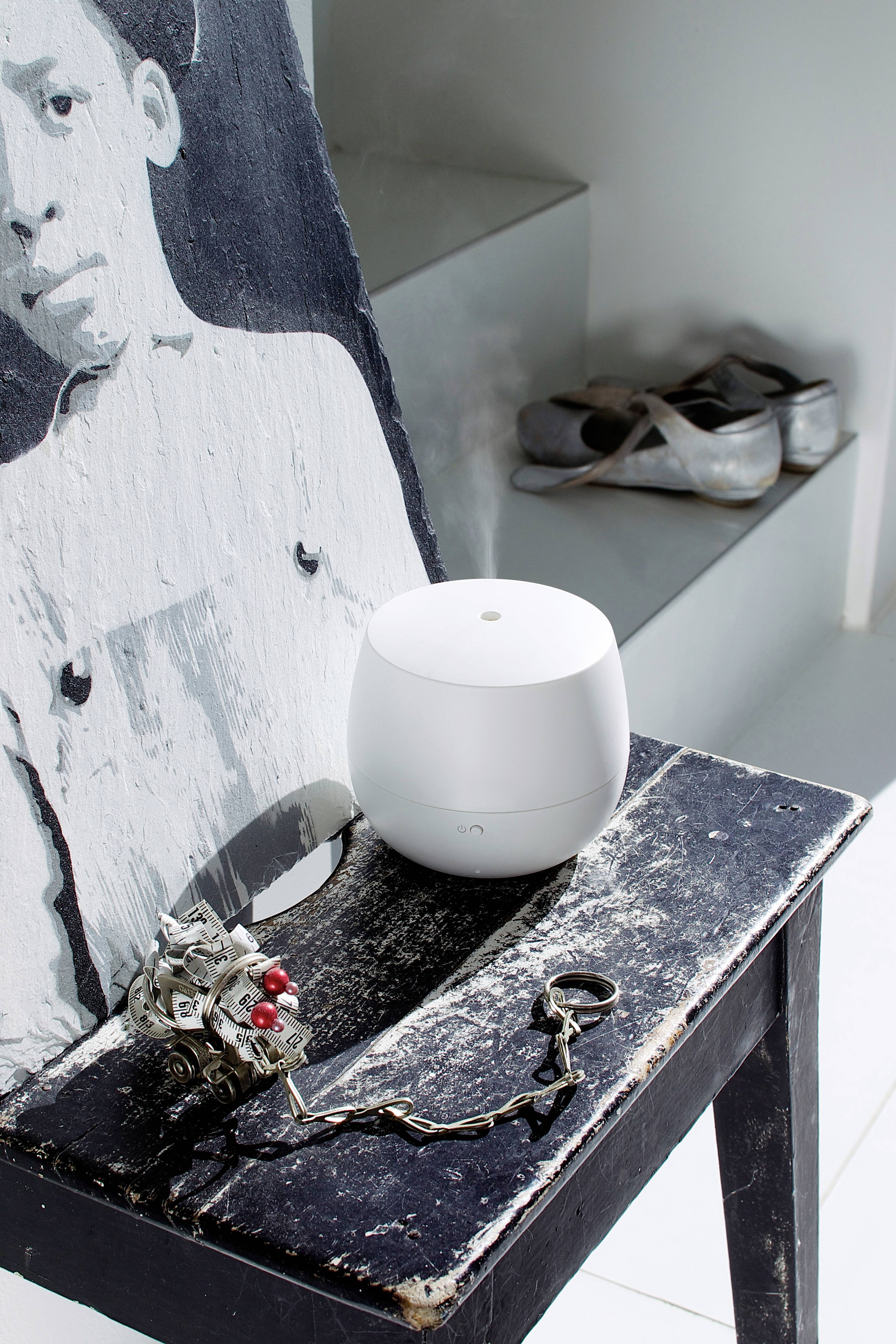 Stadler Form Mia white Aroma-Lufterfrischer mit Ultraschall 30m² 7.2W Weiß