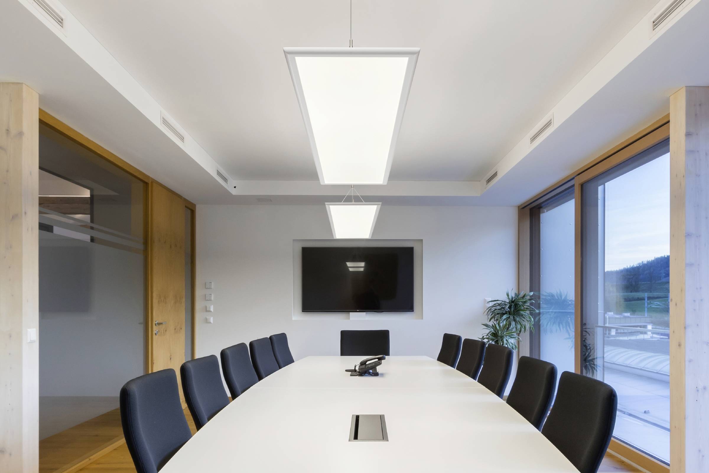 Trilux 7377651 LED-Pendelleuchte LED 40W Weiß