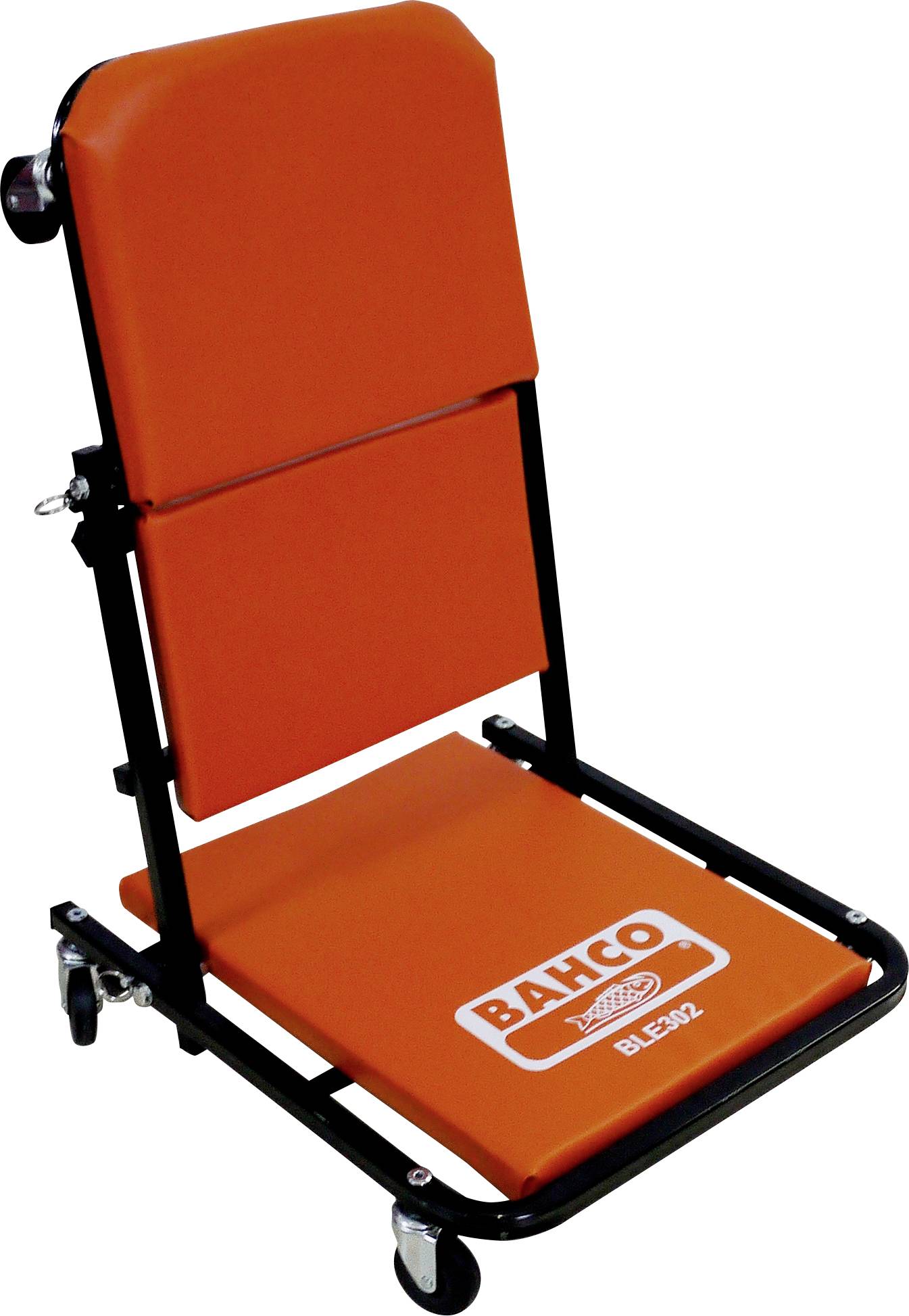 Ein orangefarbener Mechanikerstuhl der Marke BAHCO mit schwarzem Metallrahmen und vier Rollen.