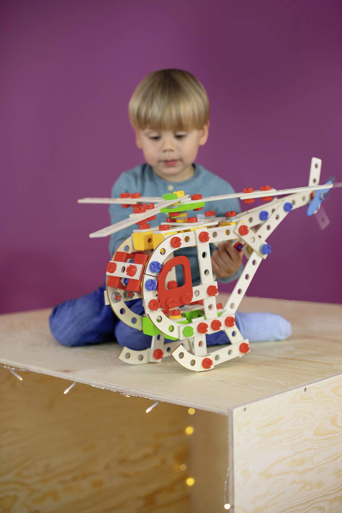 Eichhorn Constructor Bauteilset Constructor Anzahl Teile: 225 Anzahl Modelle: 5 Altersklasse: ab 6 Jahre