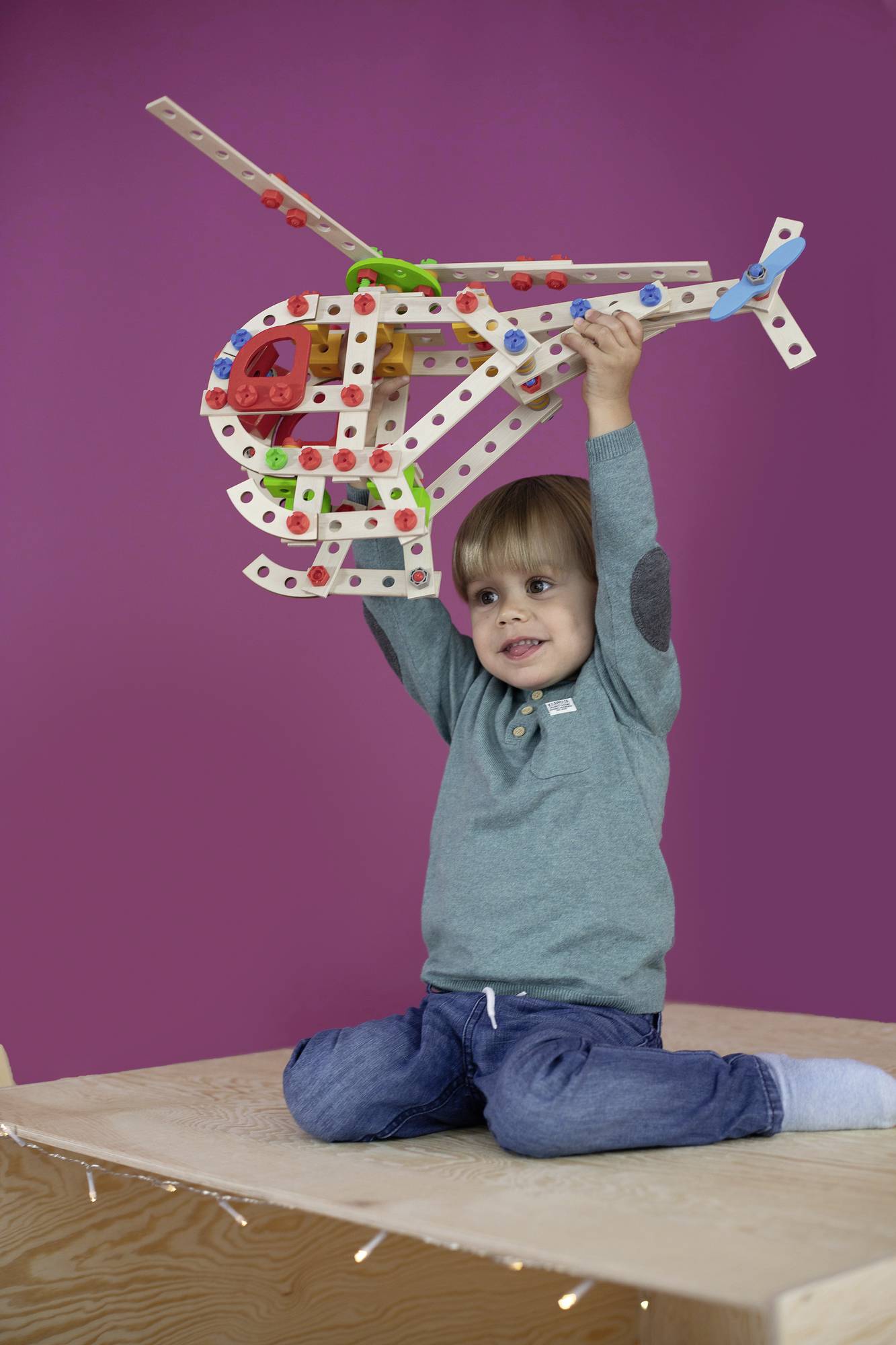 Eichhorn Constructor Bauteilset Constructor Anzahl Teile: 225 Anzahl Modelle: 5 Altersklasse: ab 6 Jahre