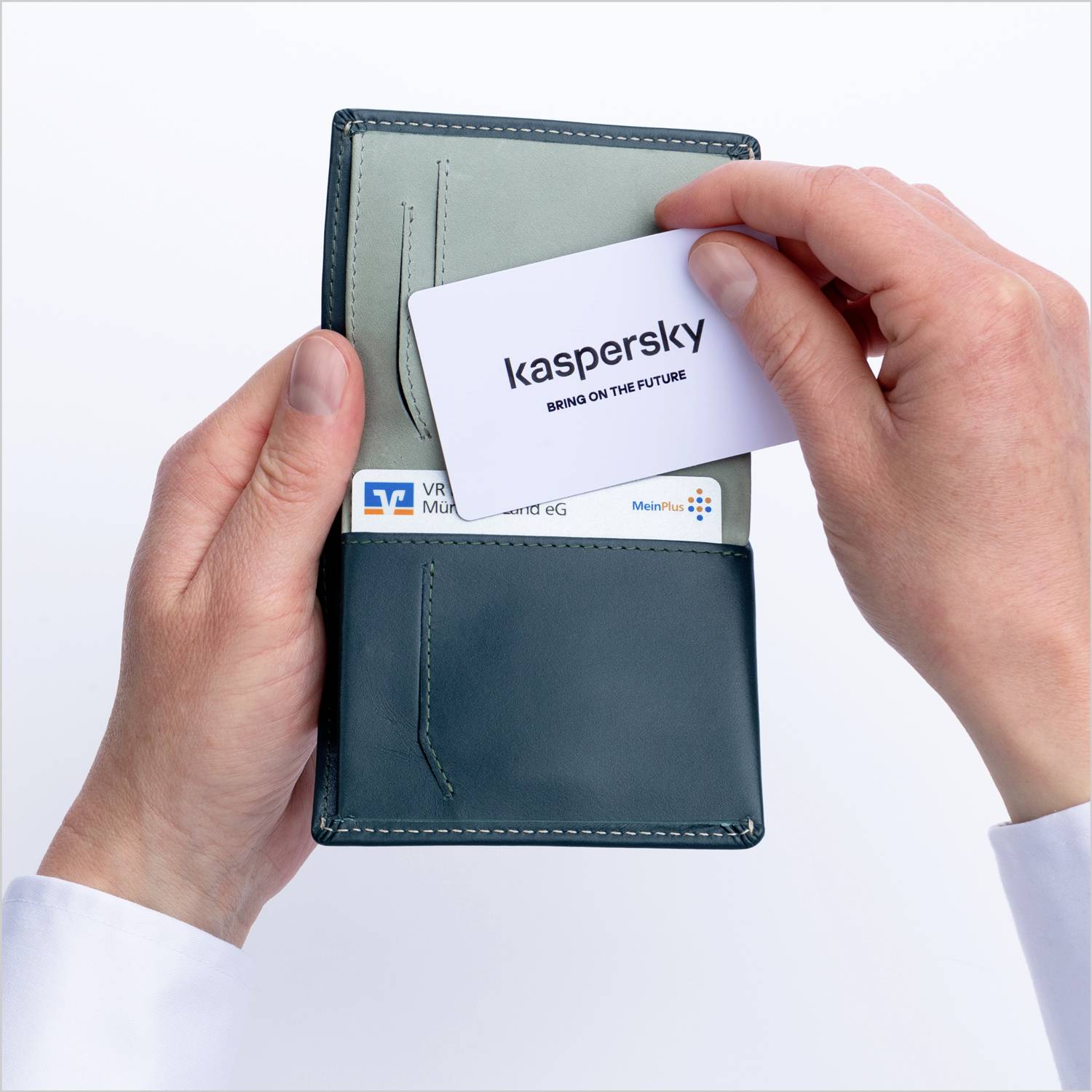 Kaspersky Internet Security Jahreslizenz, 2 Lizenzen Windows, Mac, Android Antivirus, Sicherheits-Software