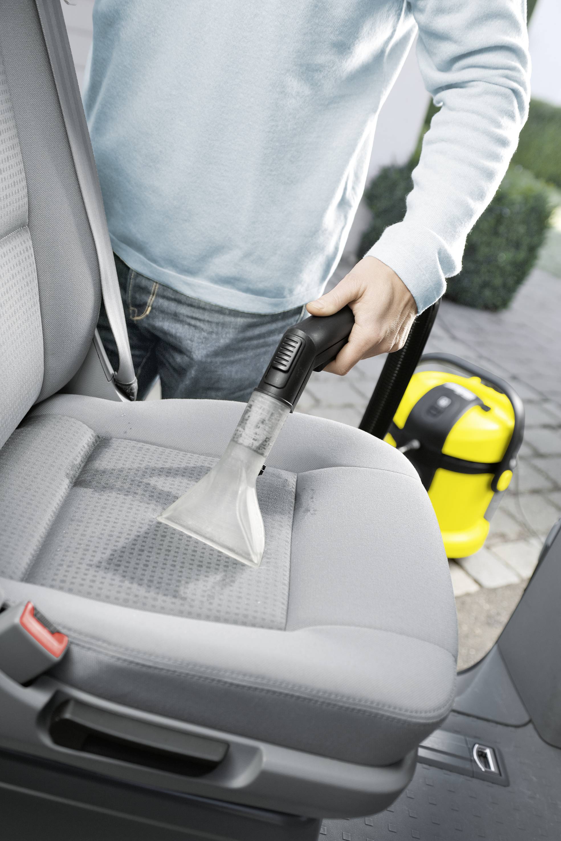 Kärcher Home & Garden SE 4002 1.081-140.0 Nass-/Trockensauger 1400 W 18 l herausnehmbarer Wassertank