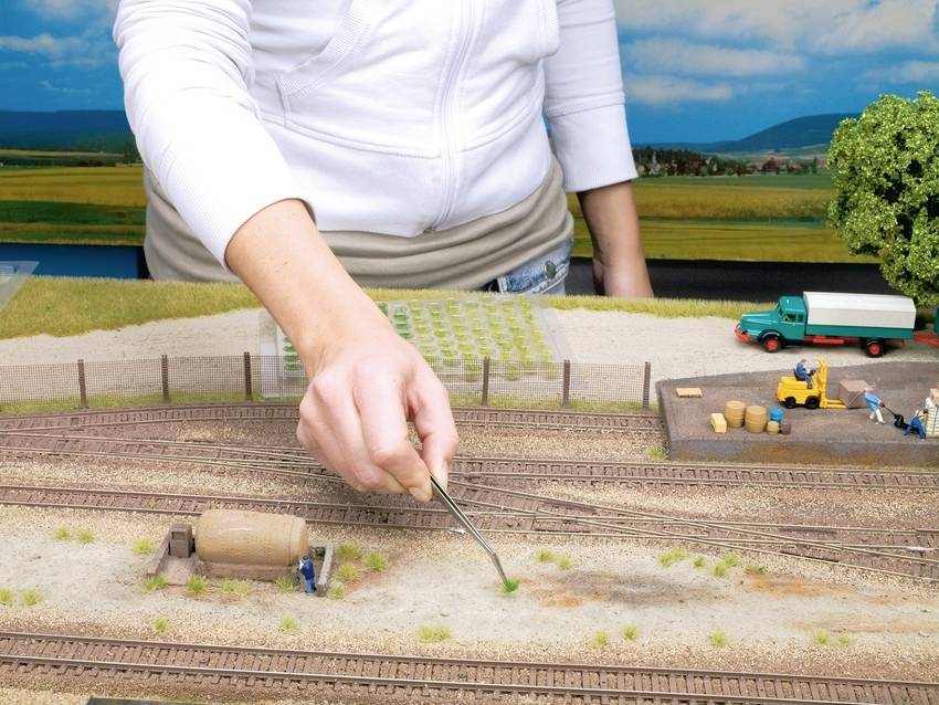 NOCH 0007005 Grasbüschel Beige, Dunkelgrün, Braun