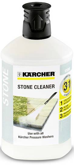Flasche mit 'Kärcher Stone Cleaner' zur Reinigung von Steinoberflächen. Geeignet für die Verwendung mit allen Kärcher Hochdruckreinigern.