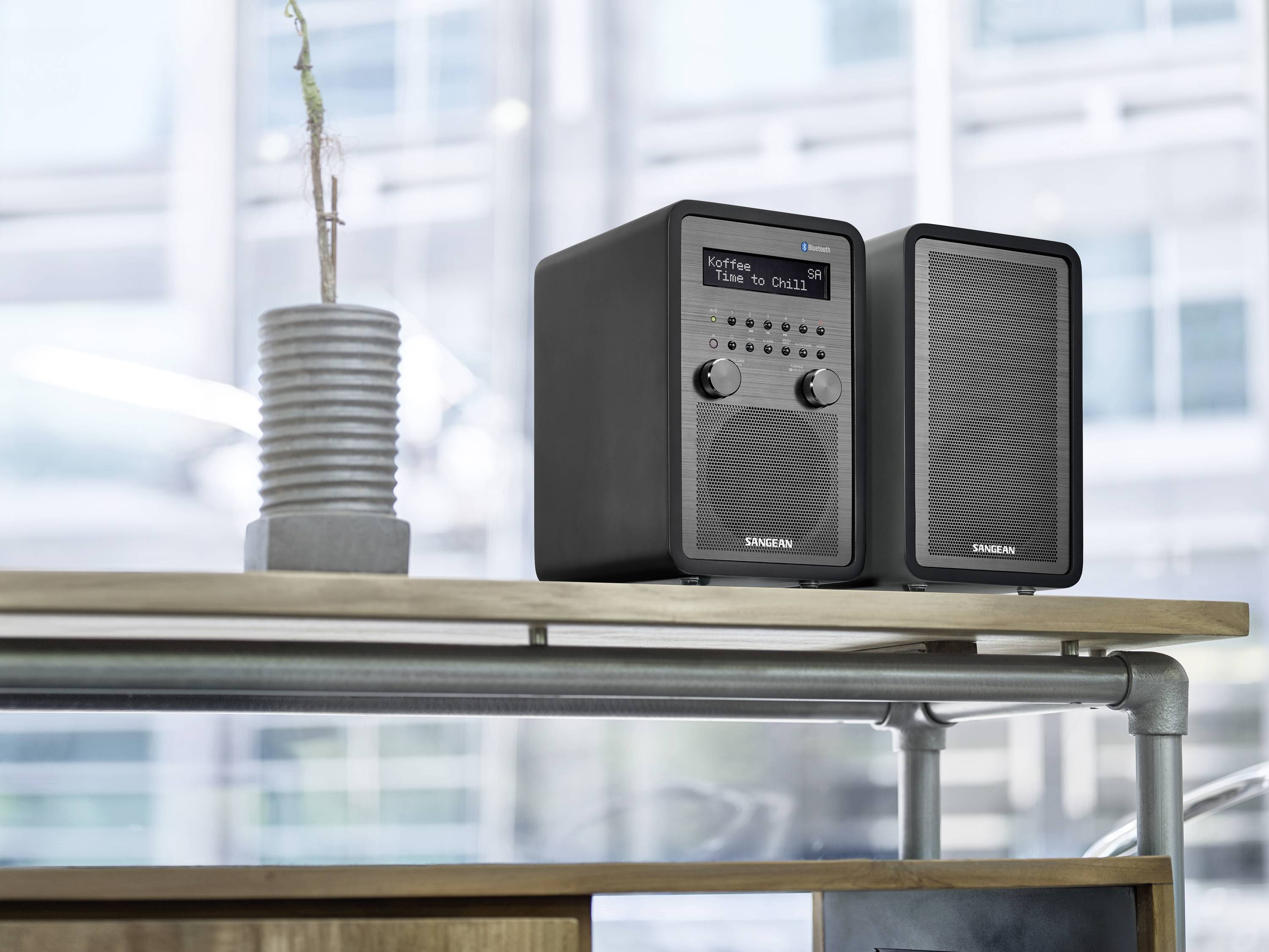 Sangean DDR-60 Tischradio DAB+, DAB, UKW AUX, Bluetooth®, NFC Inkl. Fernbedienung, Weckfunktion Sch