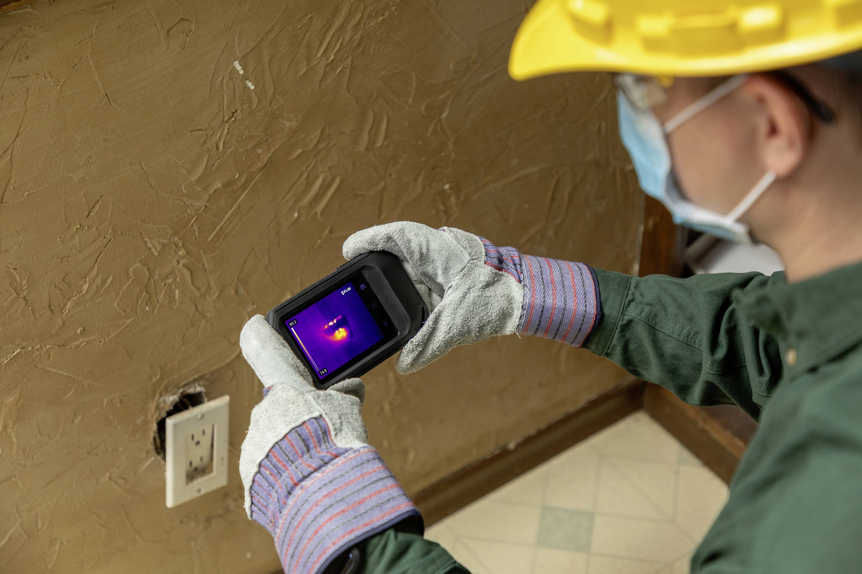 FLIR C3-X Compact Wärmebildkamera -20 bis 300 °C 8.7 Hz MSX®, WiFi, integrierte Digitalkamera, 2m fallsicher, Integrierte LED-Lampe