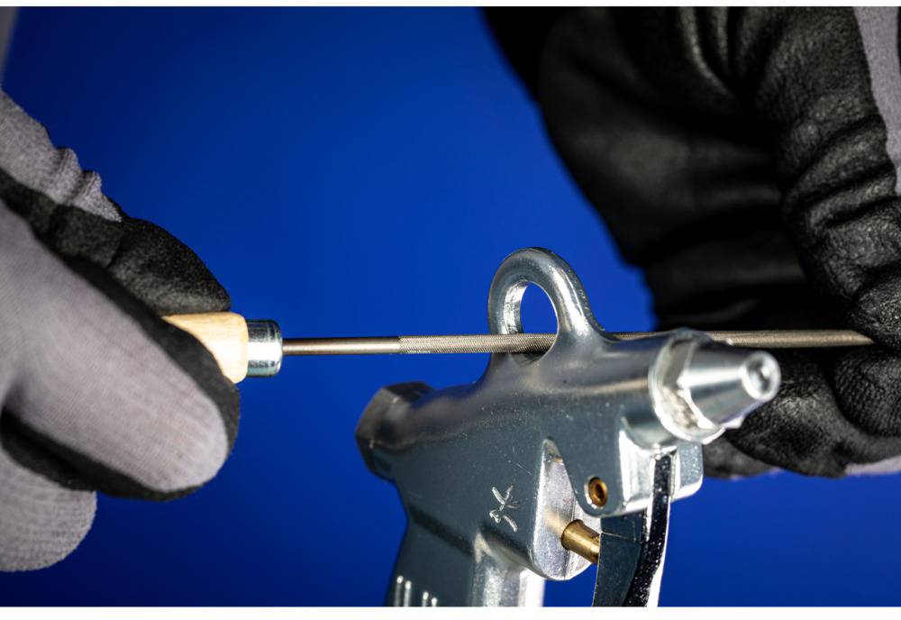 PFERD 11256102 Schlüsselfeile Rund Hieb 2 inkl. Feilenheft für filigrane Feilarbeiten Länge 100mm 1St.