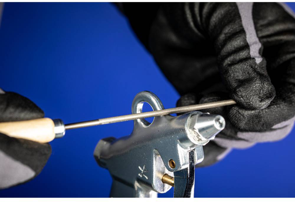 PFERD 11256102 Schlüsselfeile Rund Hieb 2 inkl. Feilenheft für filigrane Feilarbeiten Länge 100mm 1St.