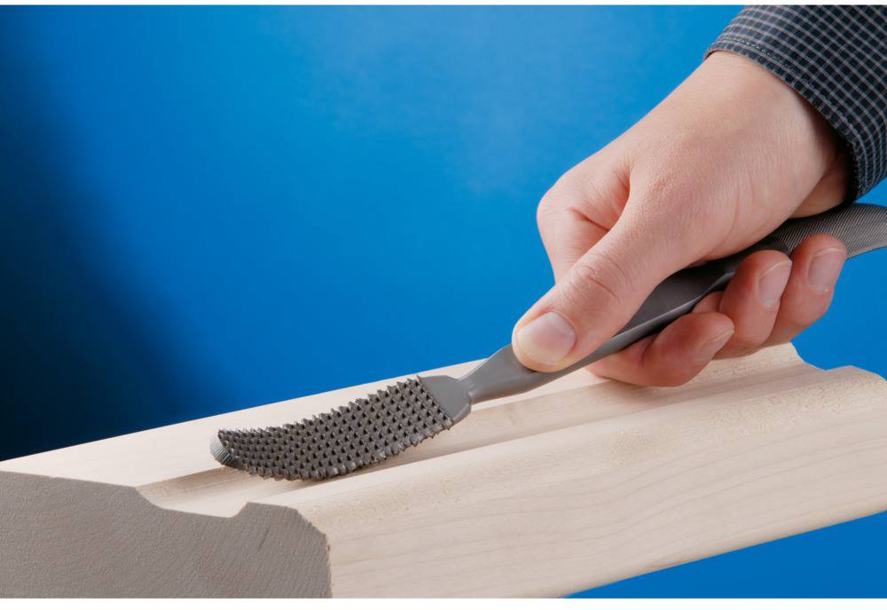 PFERD 11302252 Treppenbauer-Raspel Halbrund gebogen Raspelhieb 2 für zahlreiche Werkstoffe Länge 250mm 2St.