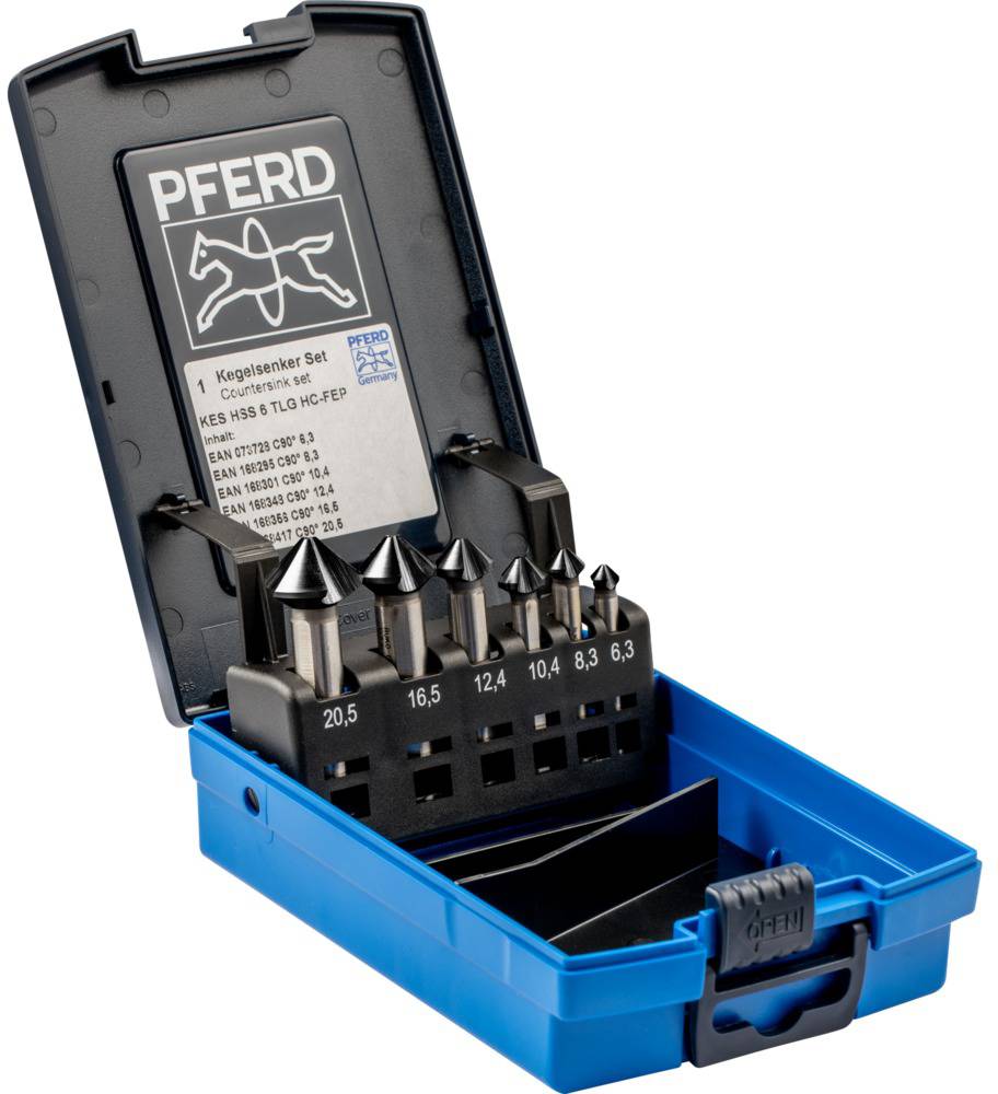 Offene blaue Box mit Kegelsenker-Set in verschiedenen Größen von 6,3 bis 20,5 mm, geordnet in einem schwarzen Halter, Marke 'PFERD'.