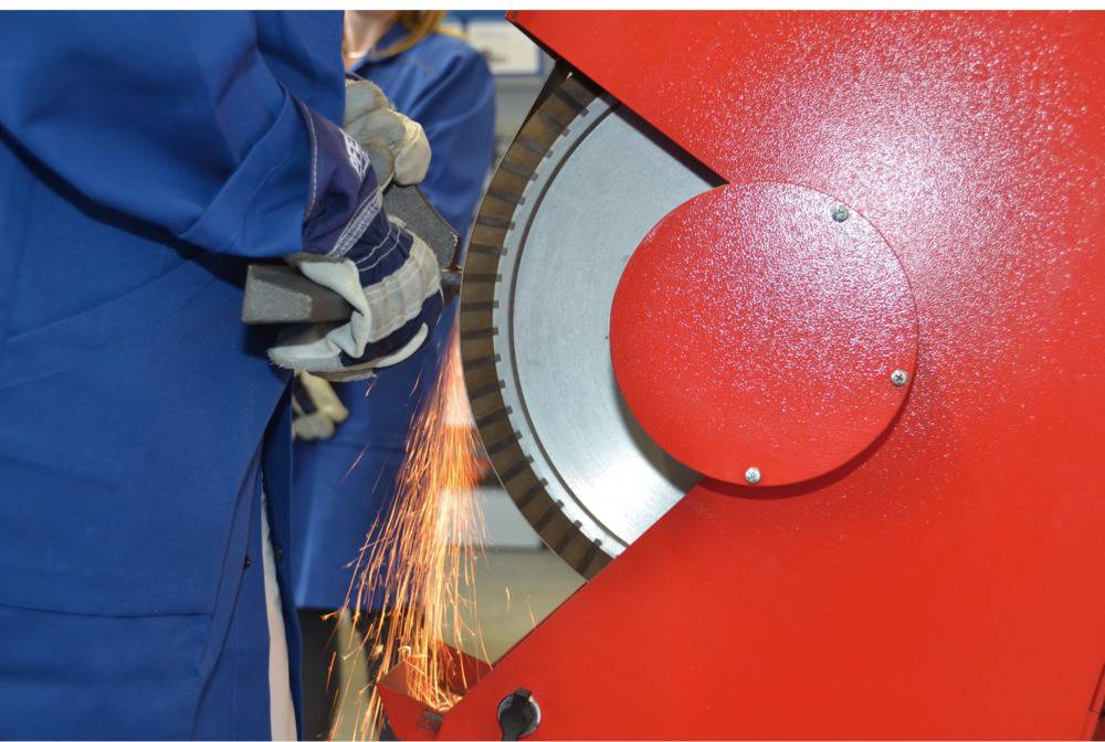 PFERD TOOLS BA 75/2000 X A 60 45005706 Schleifband Körnung (num) 60 (L x B) 2000mm x 75mm 10St.