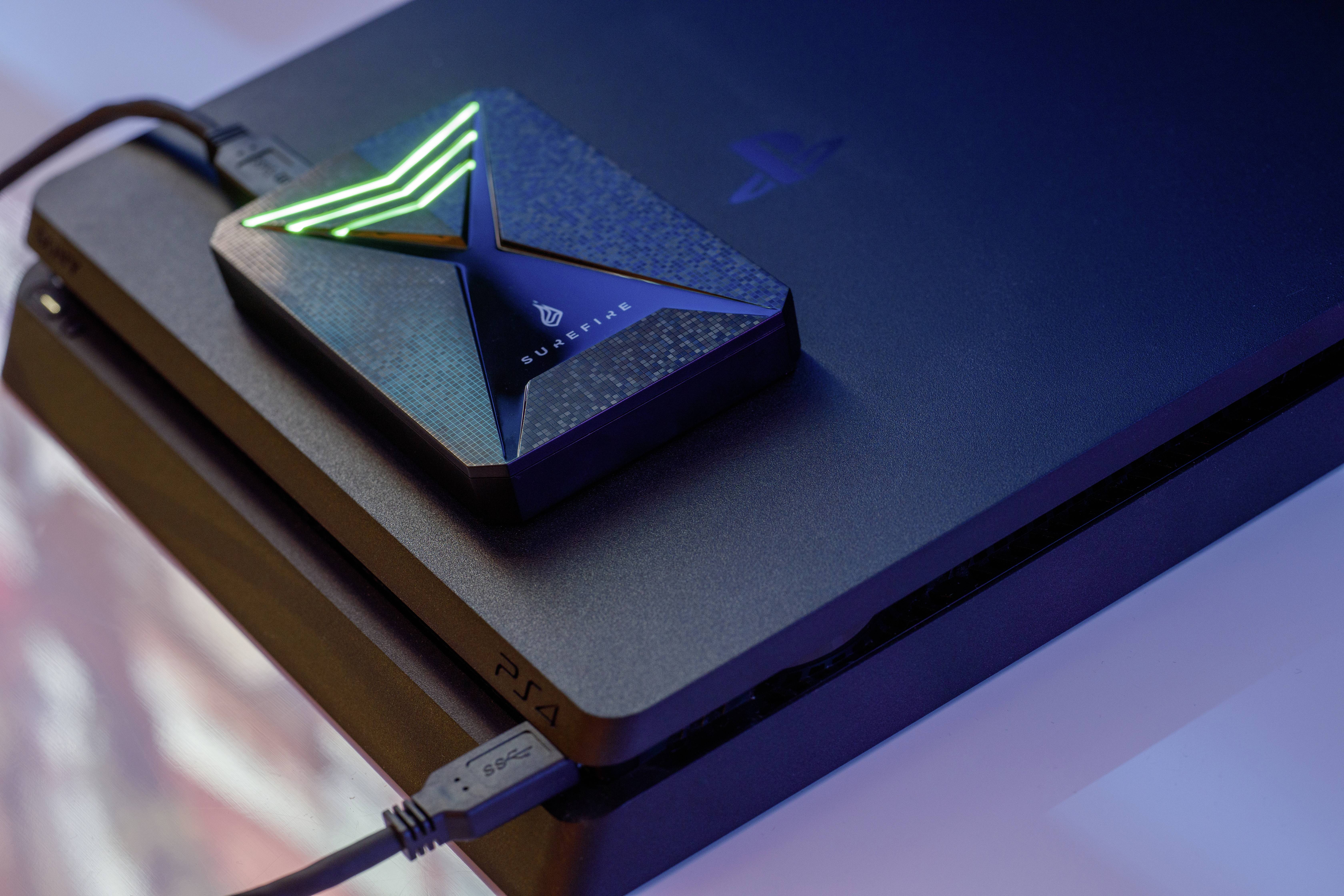 Surefire Gaming 2TB Externe Festplatte 6.35cm (2.5 Zoll) USB 3.2 Gen 1 (USB 3.0) Schwarz 53682