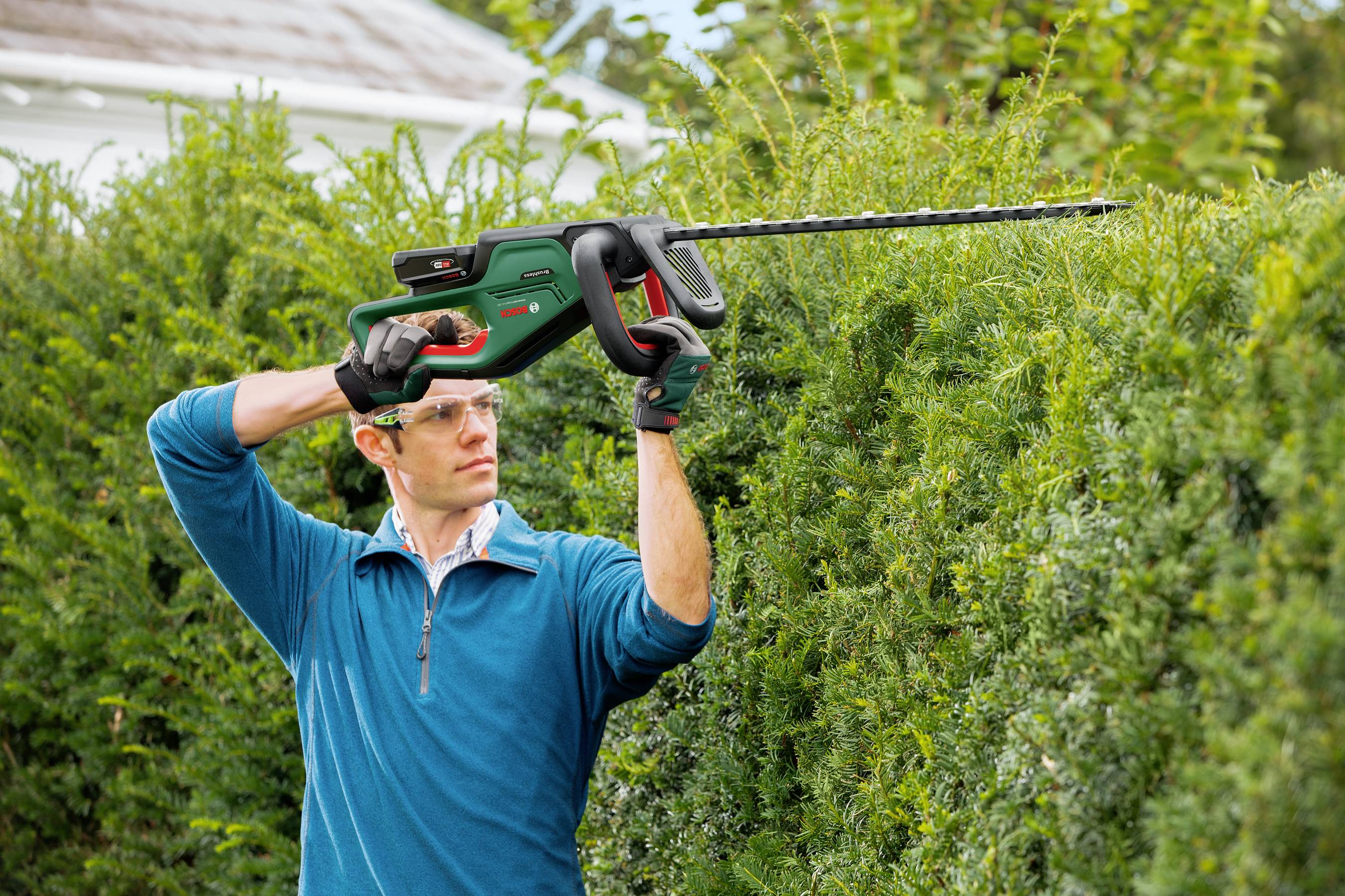 Bosch Home and Garden UniversalHedgeCut 18-50 Akku Heckenschere ohne Akku 18V Li-Ion